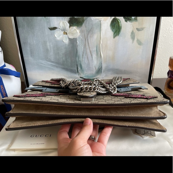 Auth GUCCI GG Supreme Monogram LE Medium Dionysus - Picture 6 of 16